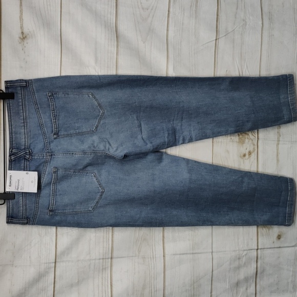 SONOMA High Rise Pleated Front Relaxed Light Wash Jeans, Size 8 - Picture 5 of 9